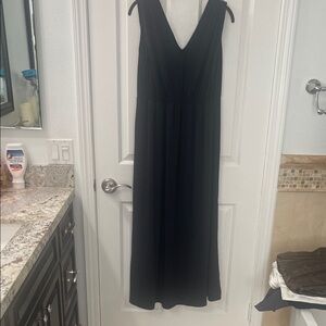 Elegant Black Maxi Dress